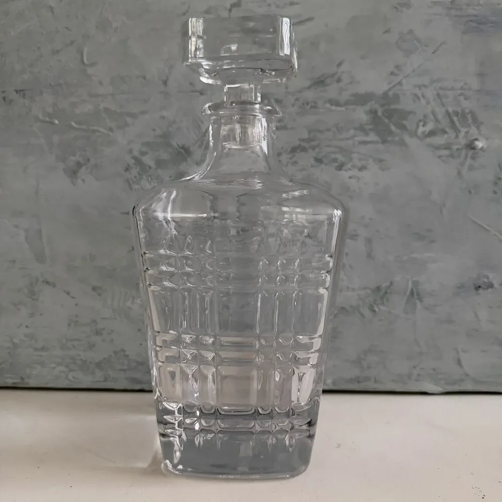 Maketh The Man Art Deco Whiskey Decanter Glass Barware Lead Free Crystal Plaid